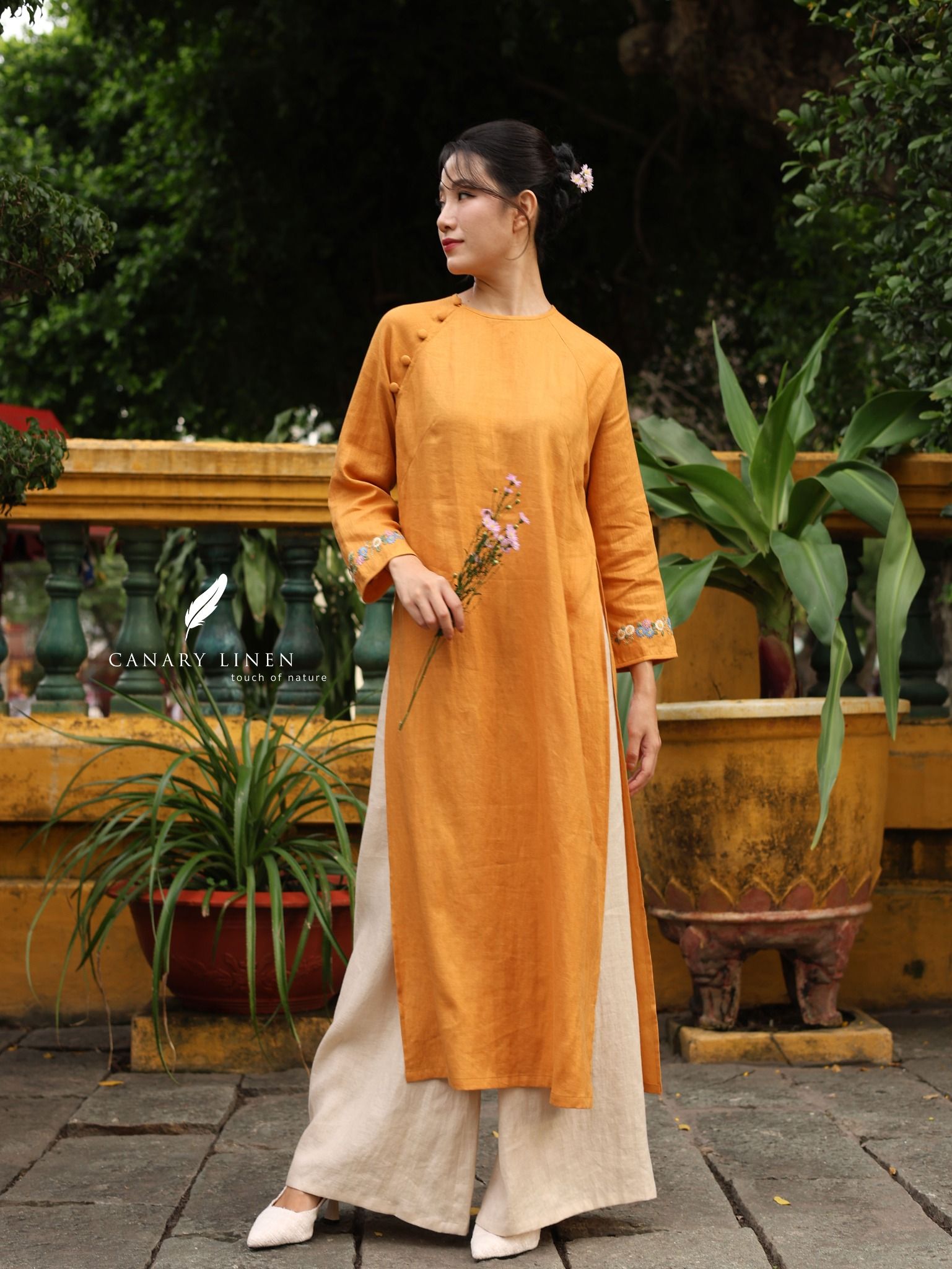  Áo dài cổ tròn - Hoa Thạch Thảo 