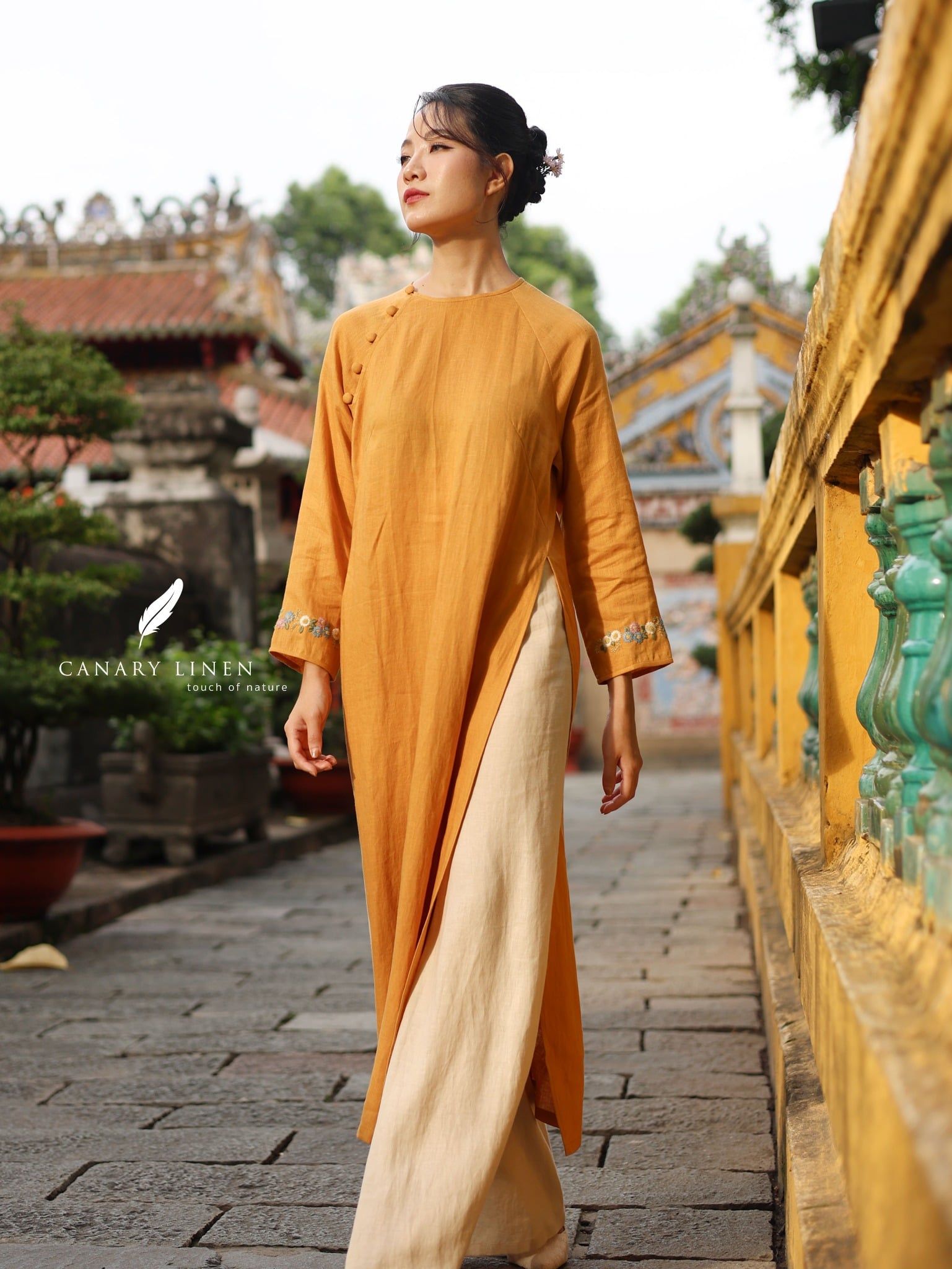  Áo dài cổ tròn - Hoa Thạch Thảo 