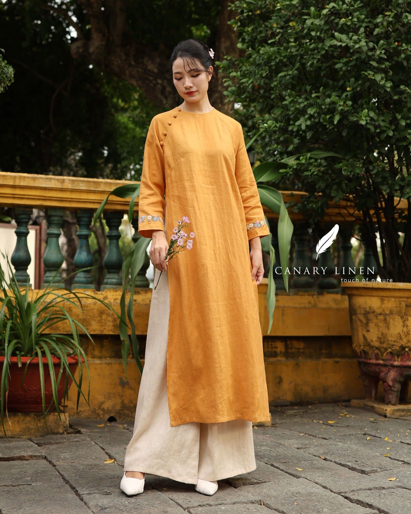  Áo dài cổ tròn - Hoa Thạch Thảo 