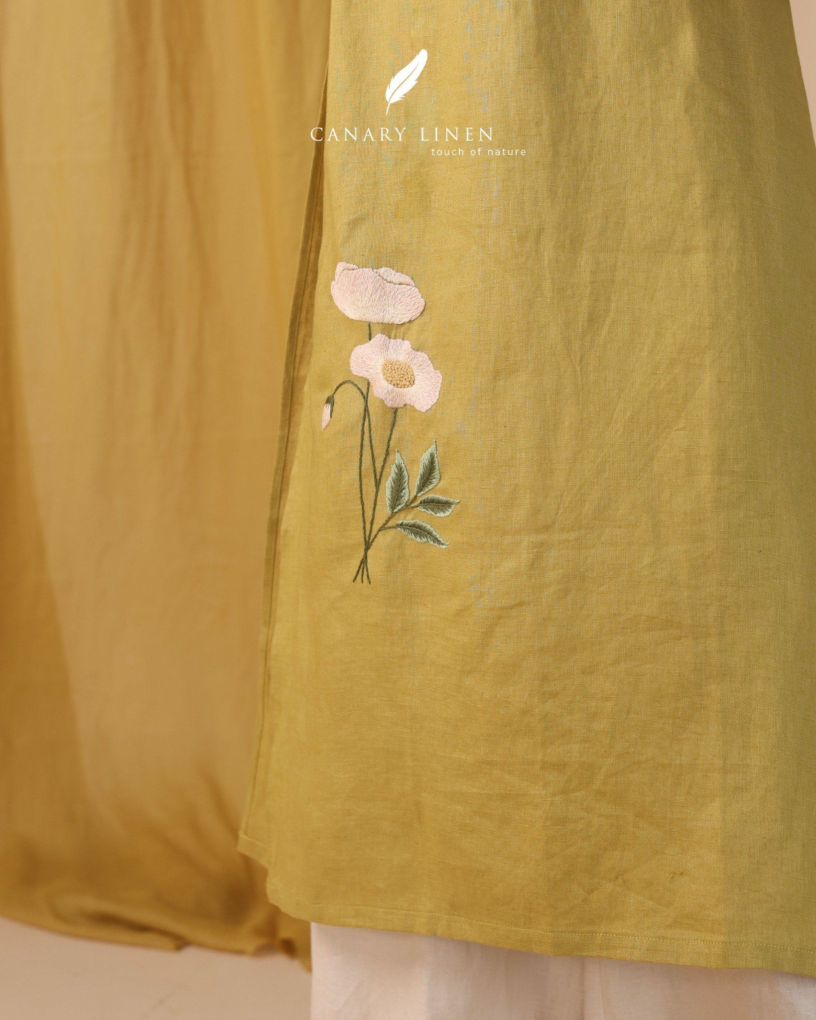  Áo dài cổ tròn - Hoa Anh Túc 