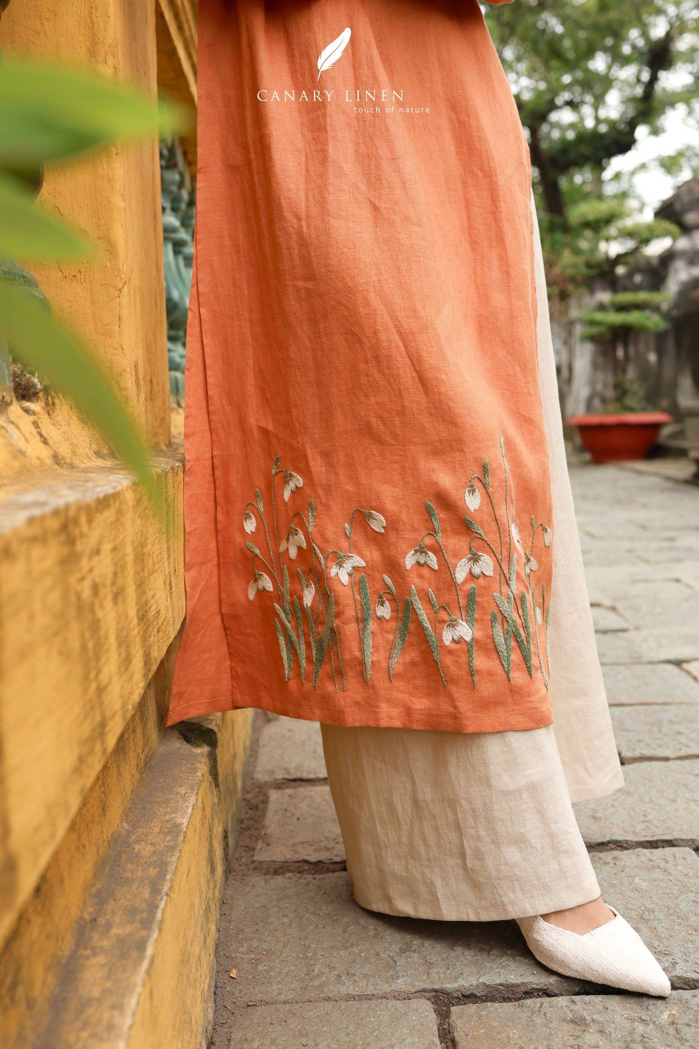  Áo dài cổ tròn - Tuyết Điểm 