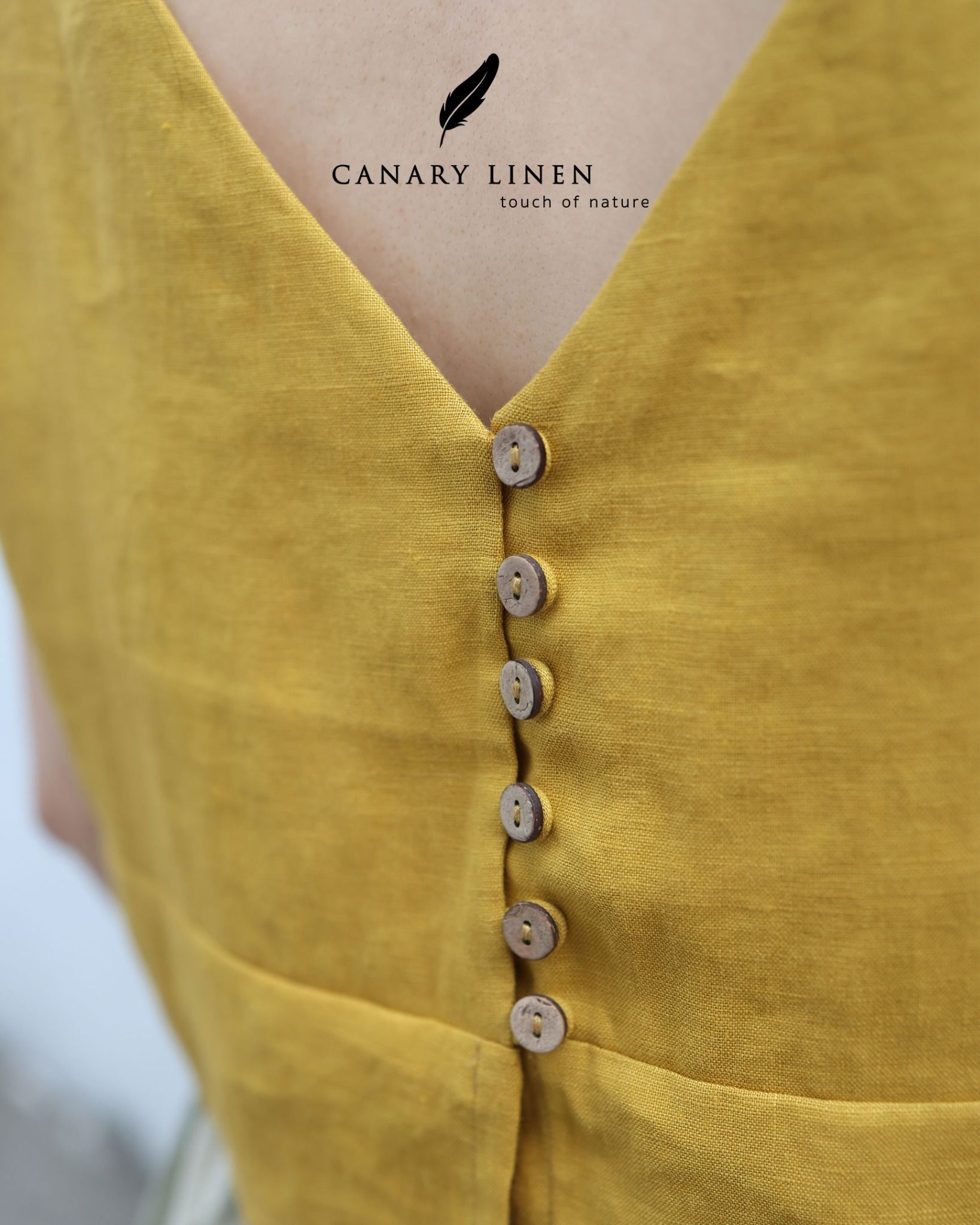  Áo 2 dây cúp ngực - Vàng dưa 