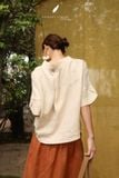  Áo cổ lọ thêu ngực - Be kem 