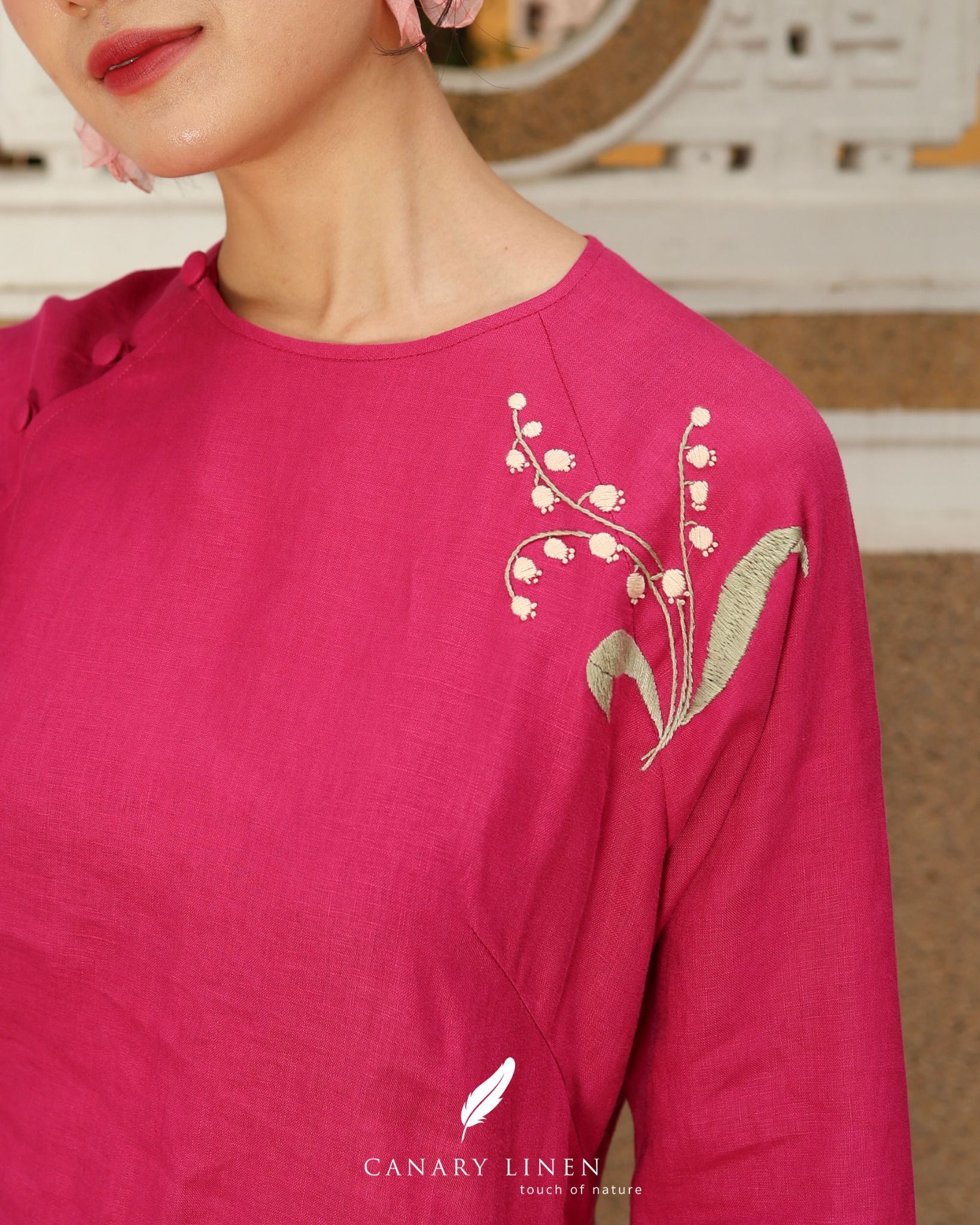  Áo dài cổ tròn - Hoa Linh Lan 