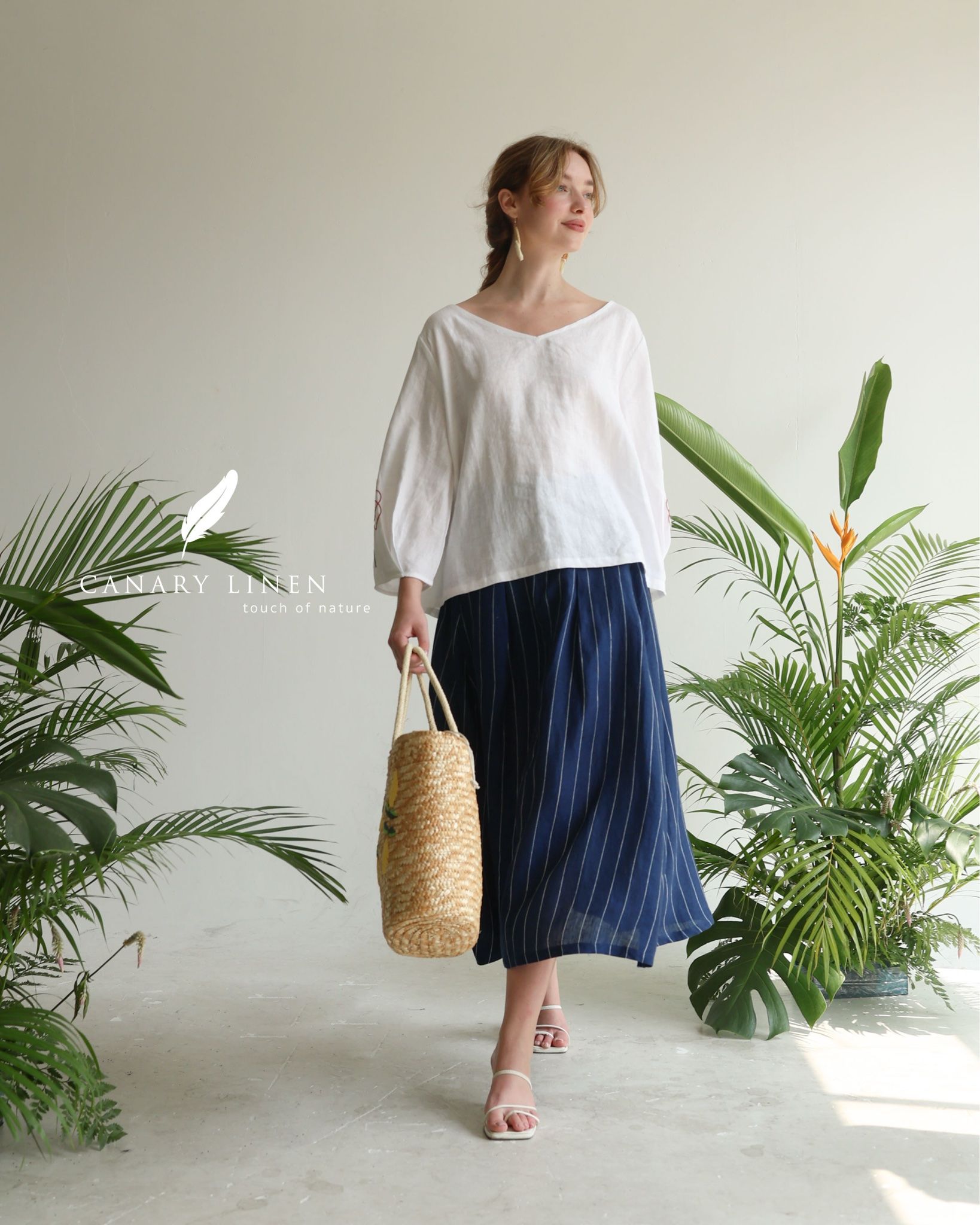  Poppy Cuffs Top - Trắng 