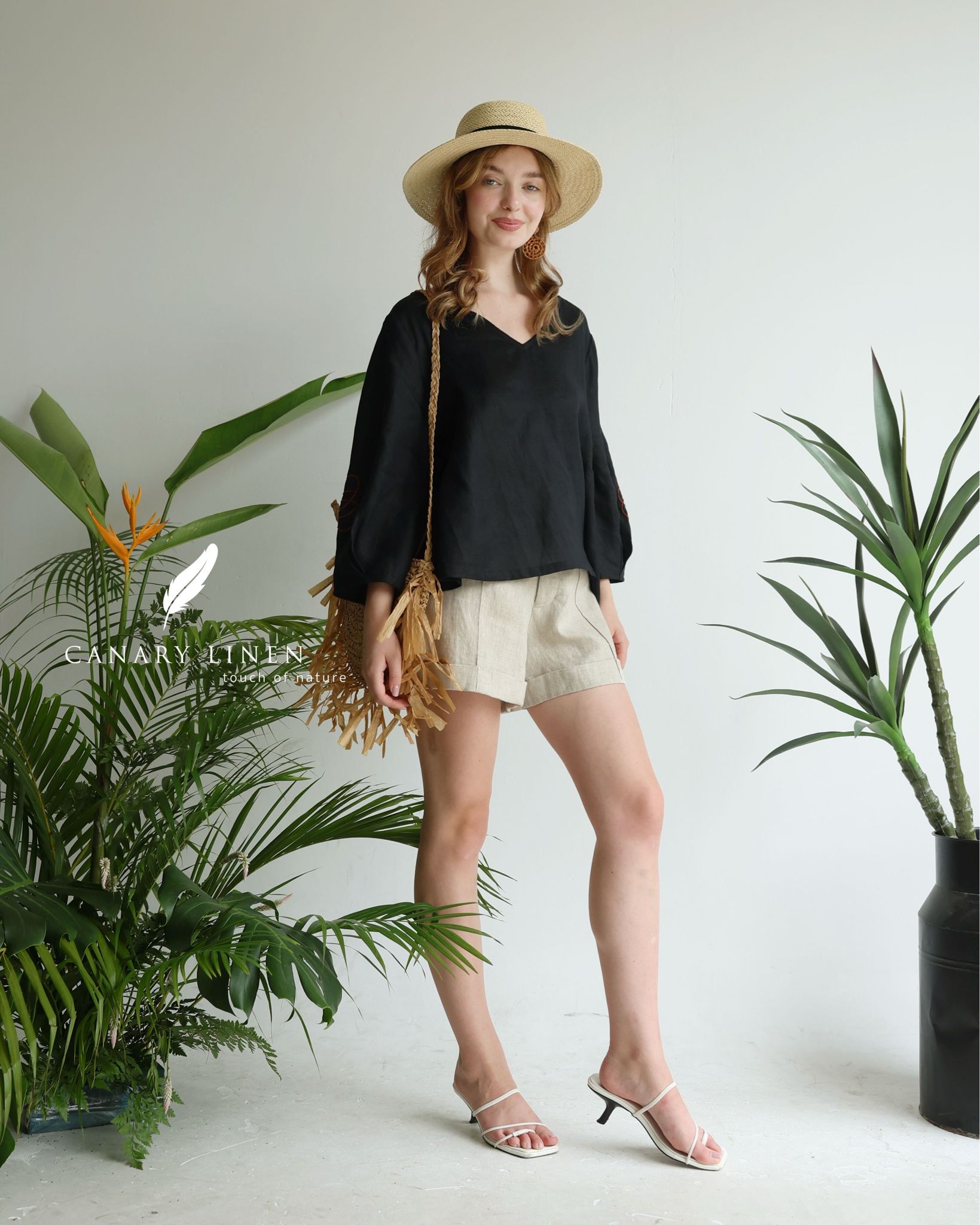  Poppy Cuffs Top - Đen 