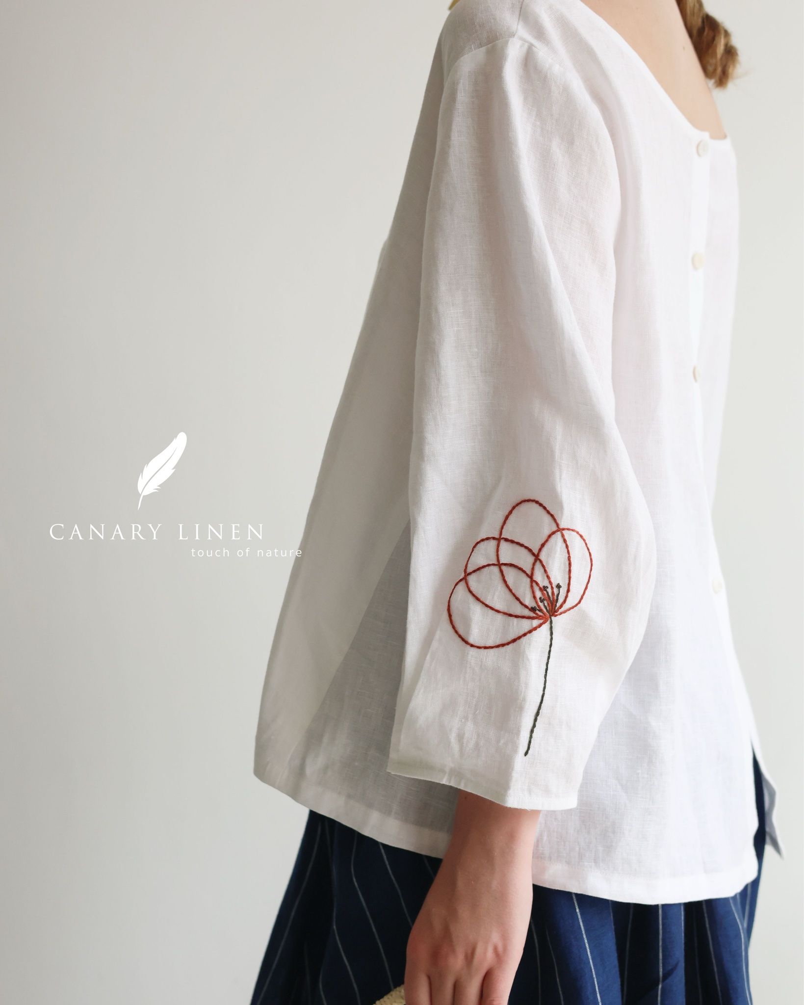  Poppy Cuffs Top - Trắng 