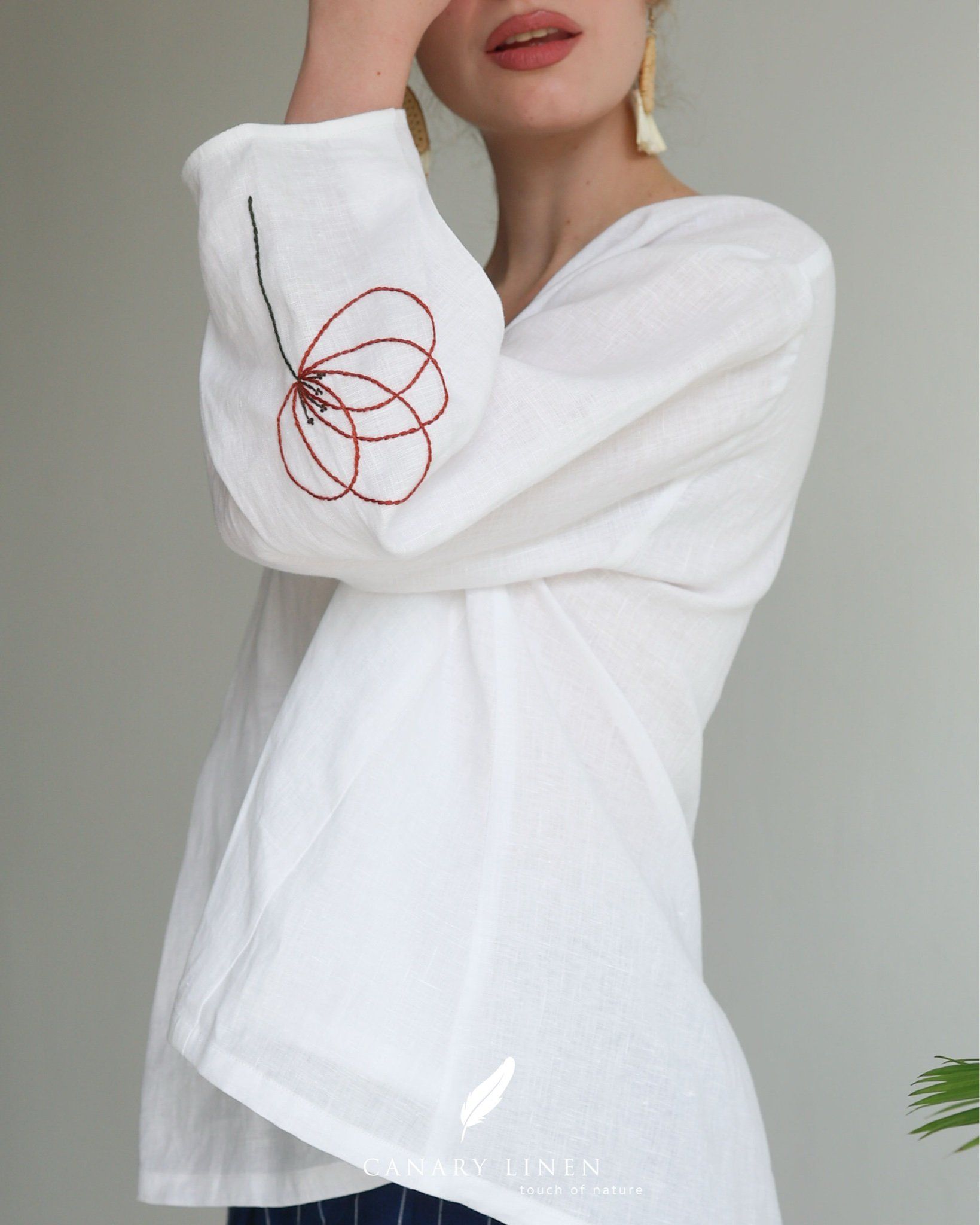  Poppy Cuffs Top - Trắng 
