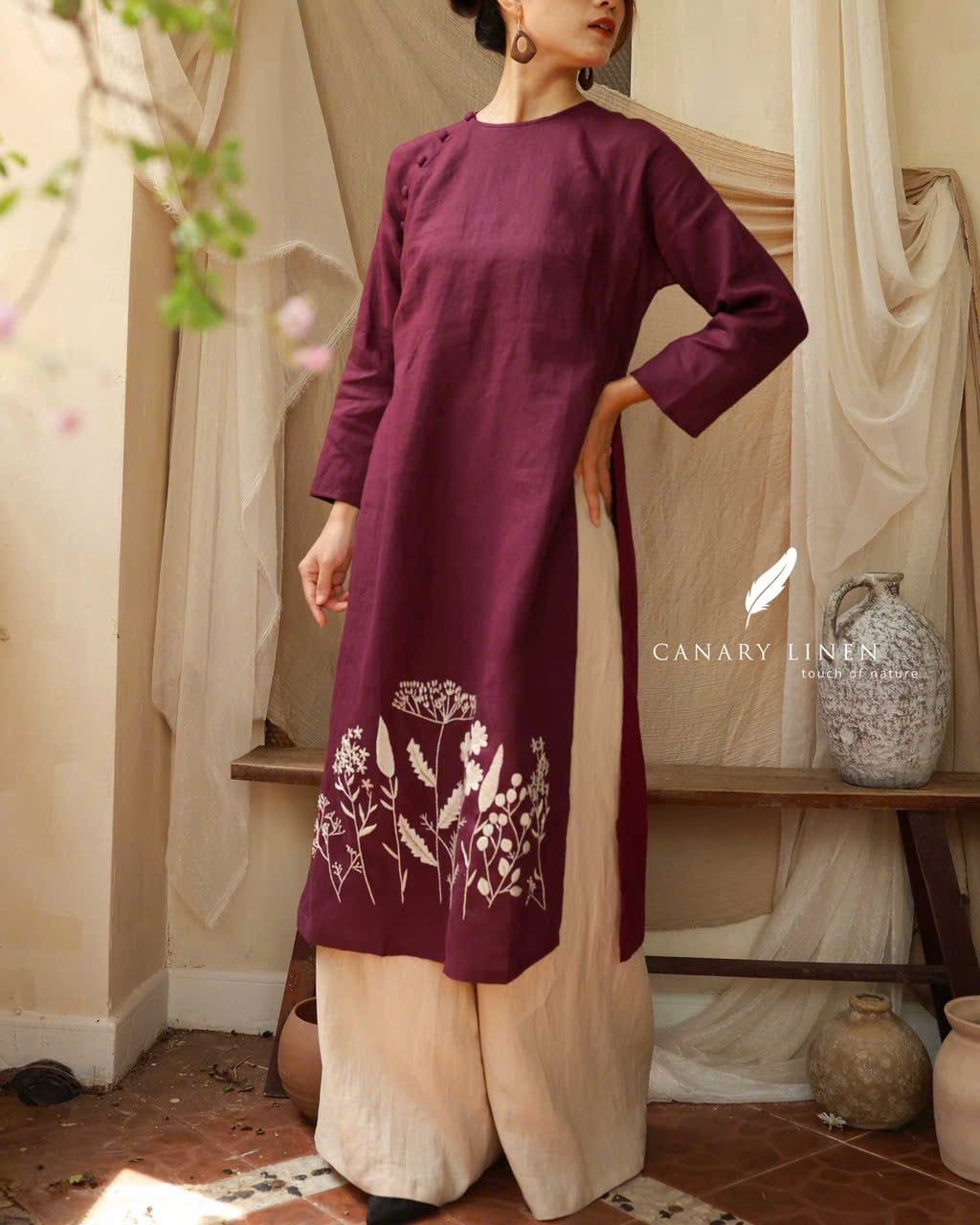  Quần áo dài 2025 kem 