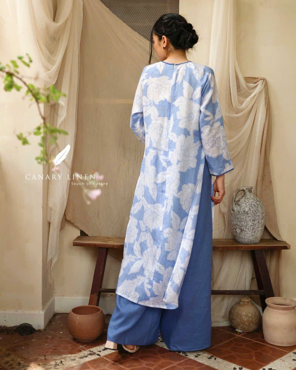  Áo dài cổ tròn - Hạnh Tâm 