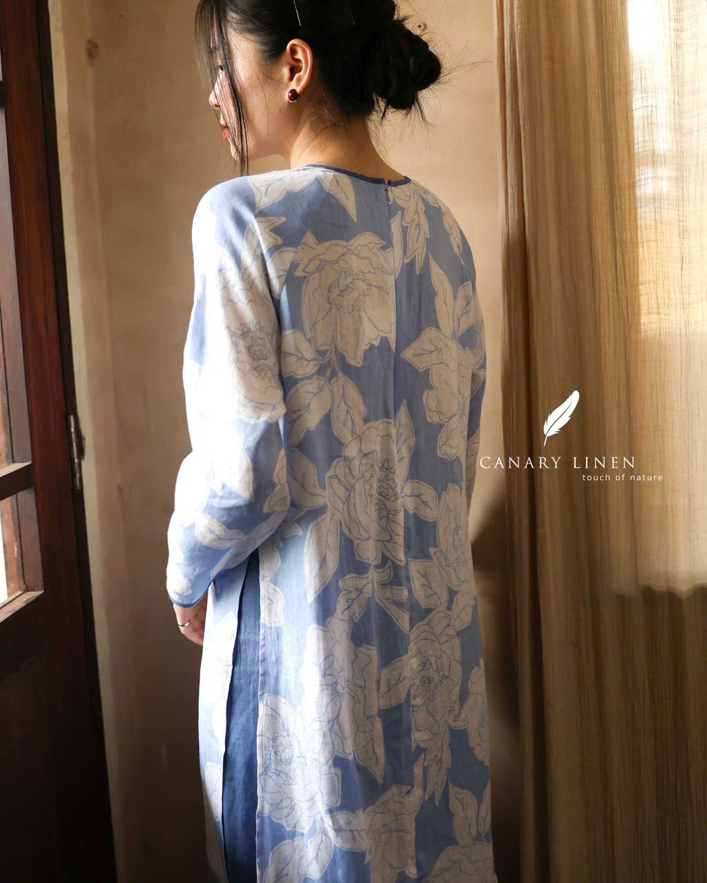  Áo dài cổ tròn - Hạnh Tâm 