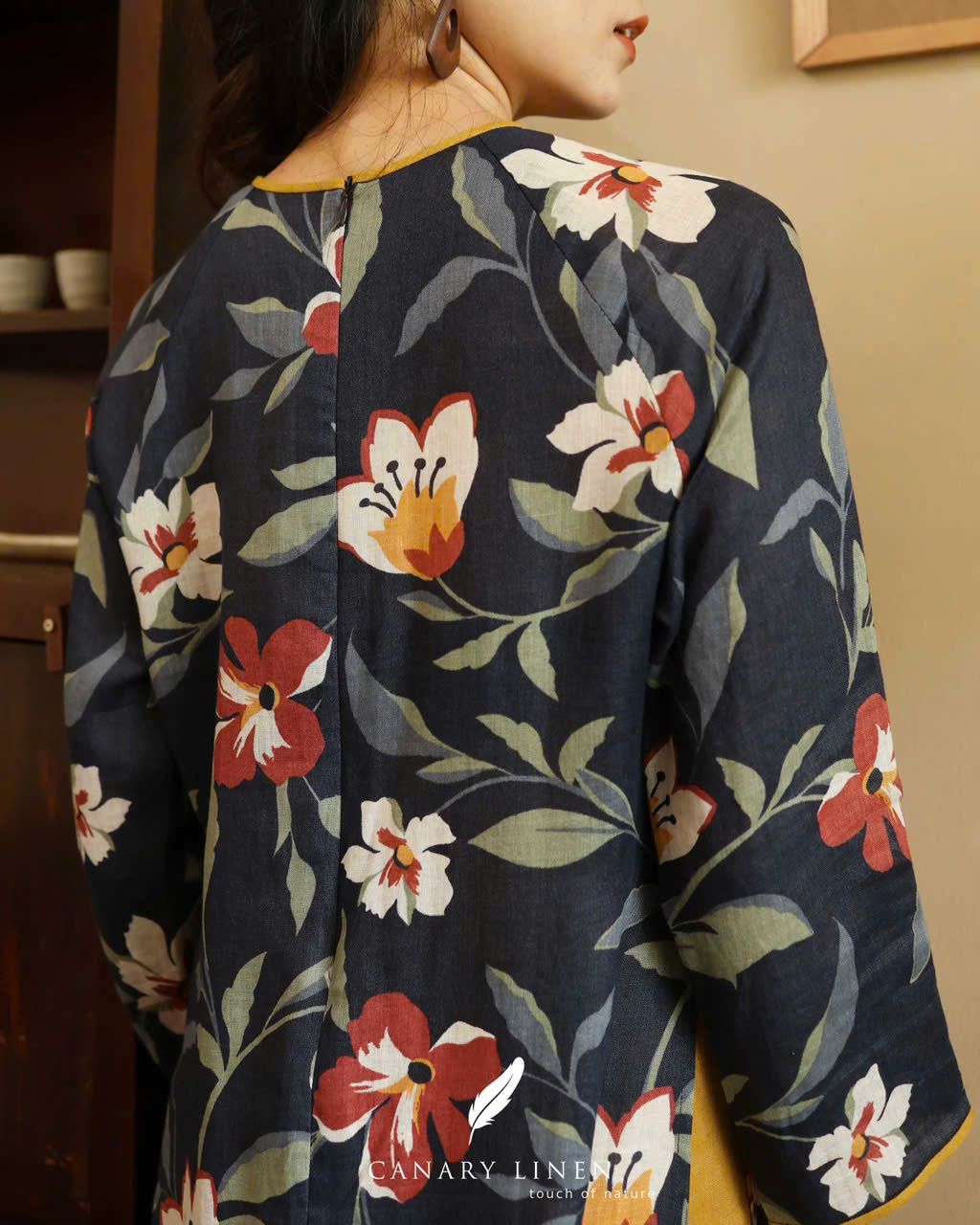  Áo dài cổ tròn Hòa Dung 