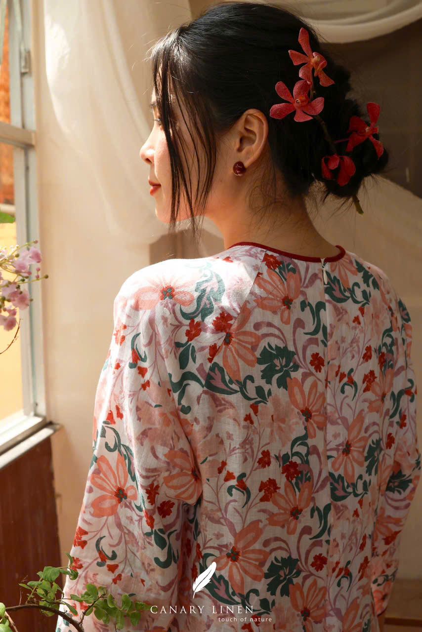  Áo dài cổ tròn - Kiều Hương 