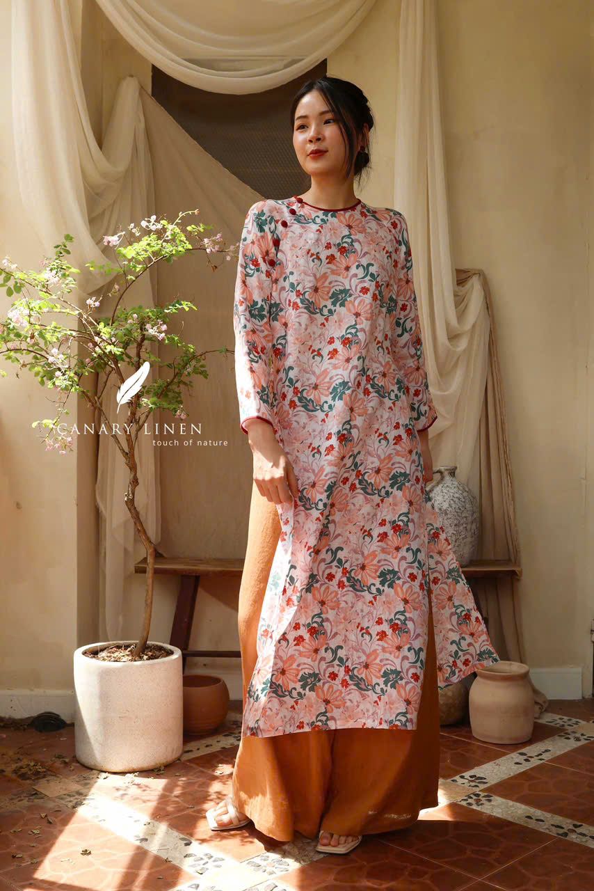  Áo dài cổ tròn - Kiều Hương 