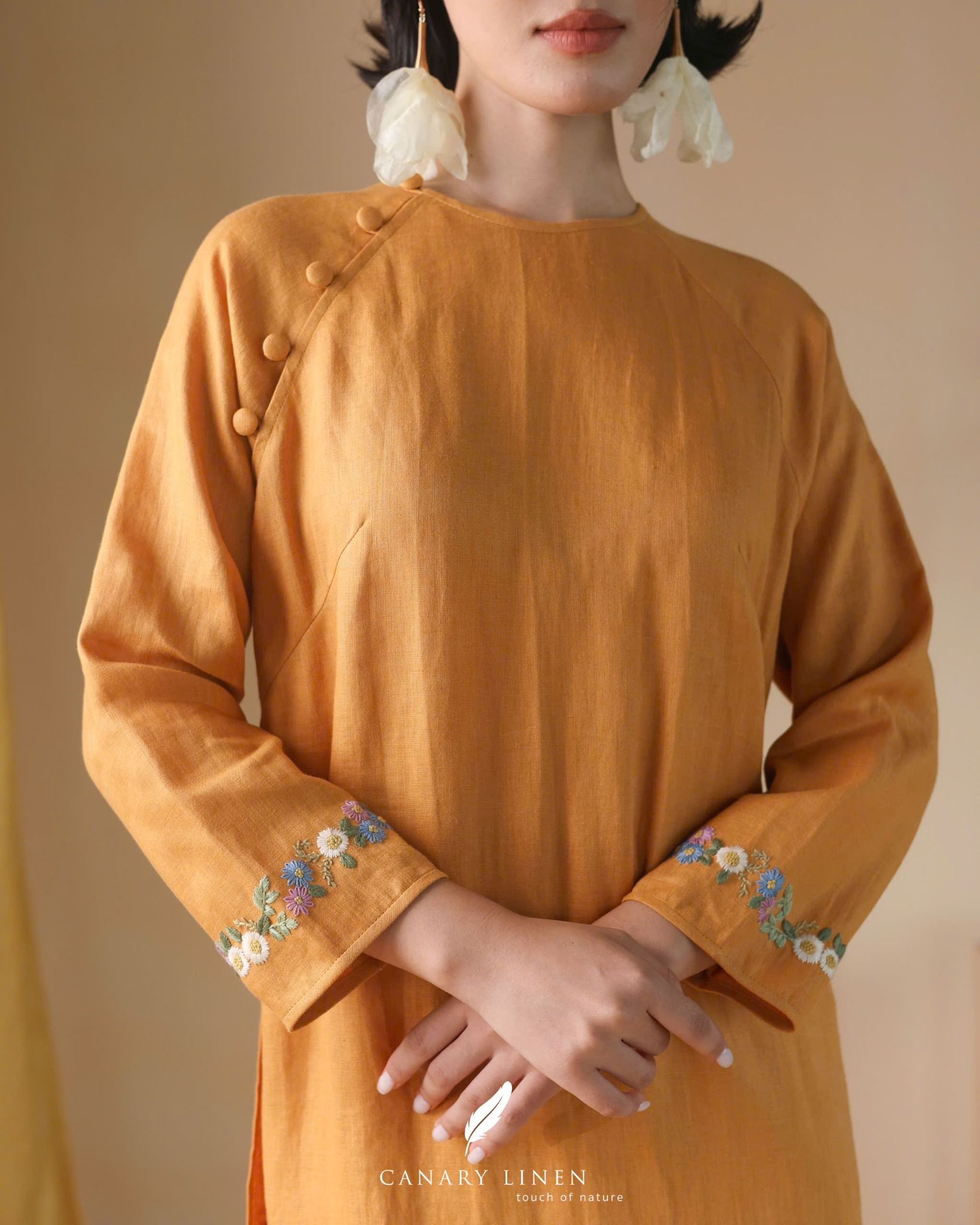  Áo dài cổ tròn - Hoa Thạch Thảo 