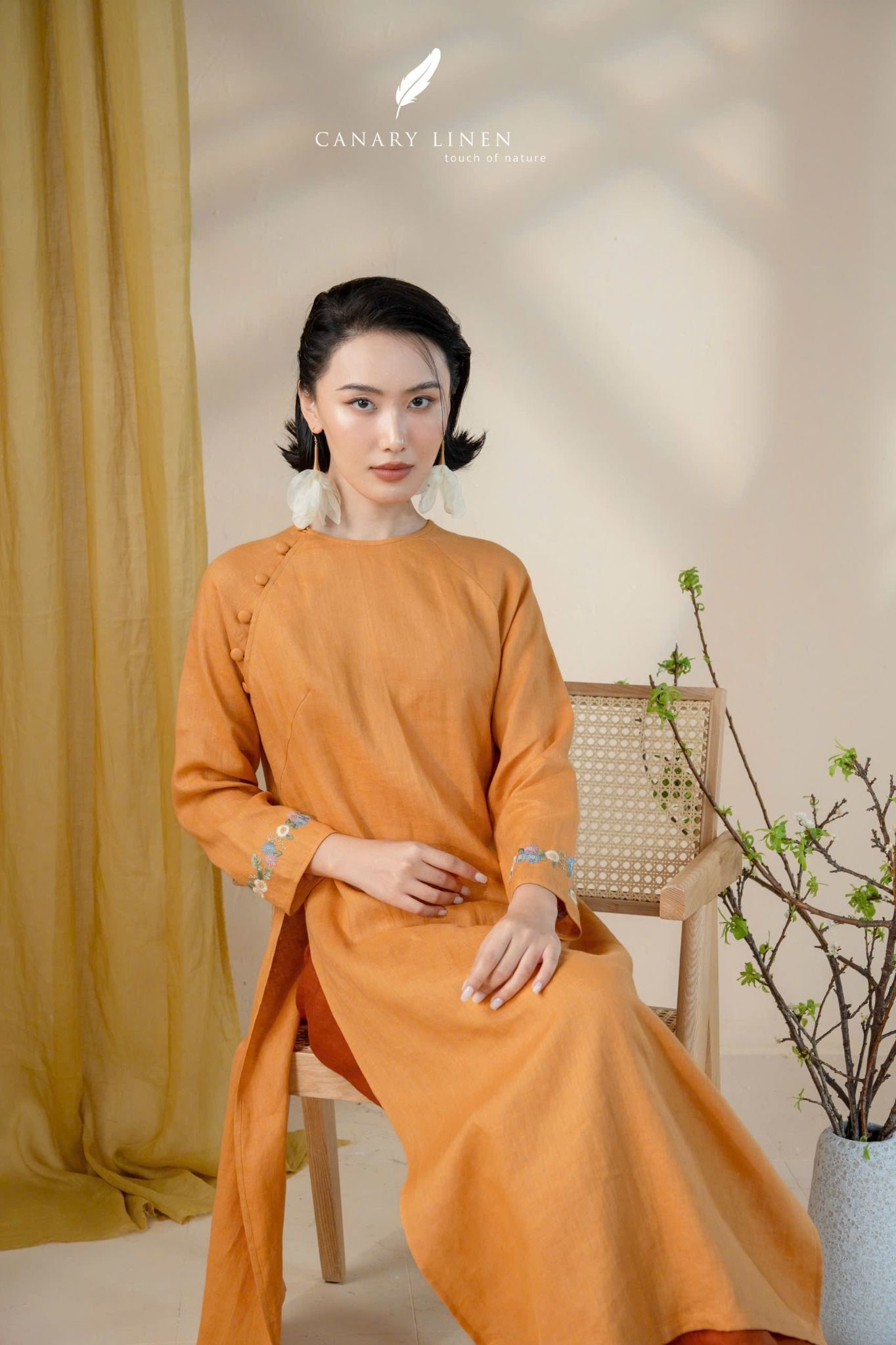  Áo dài cổ tròn - Hoa Thạch Thảo 