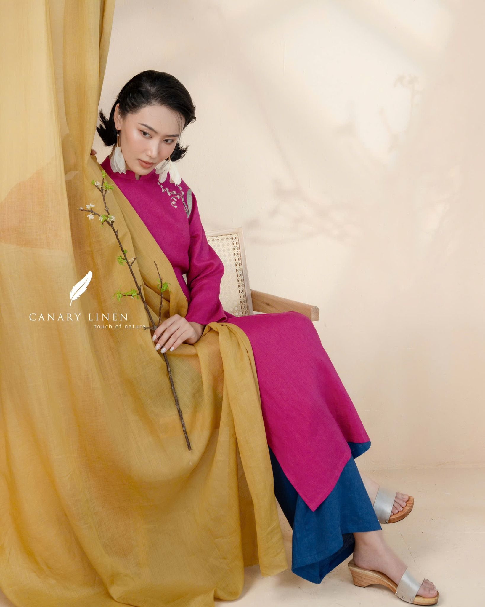  Áo dài cổ trụ - Hoa Linh Lan 