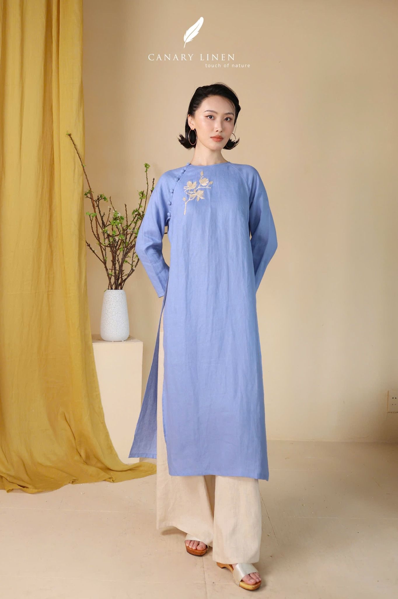  Áo dài cổ tròn - Hoa Trà 