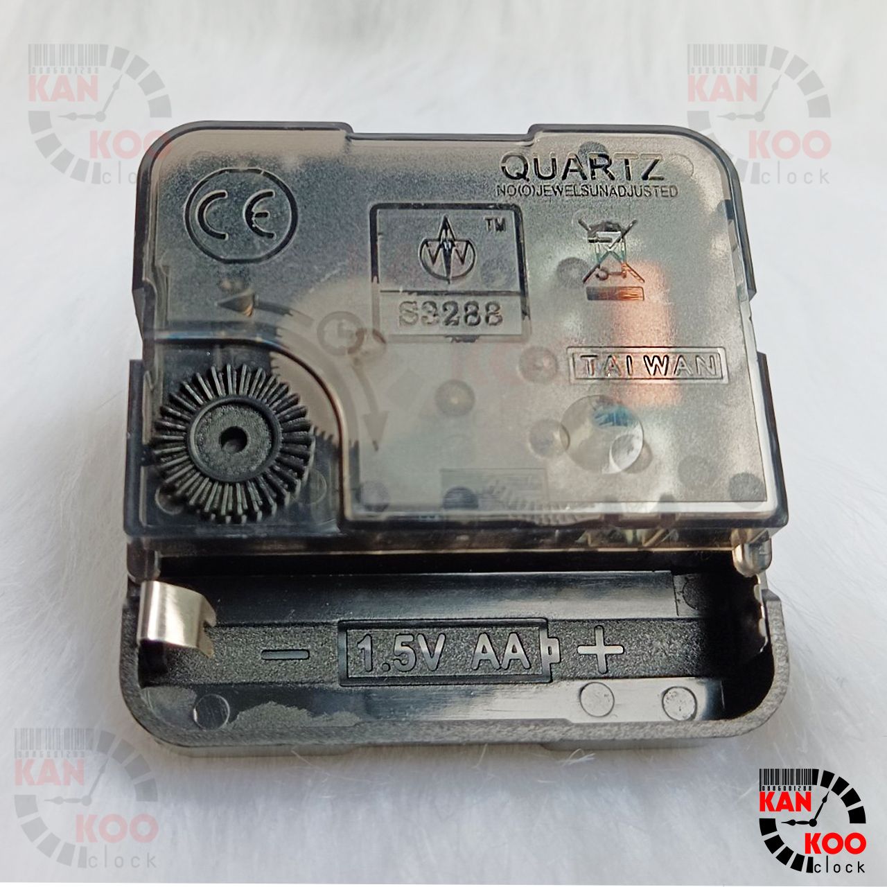  Máy đồng hồ treo tường kim trôi Taiwan S3288 cốt 22mm (trục đồng 15mm) bảo hành 12 tháng 