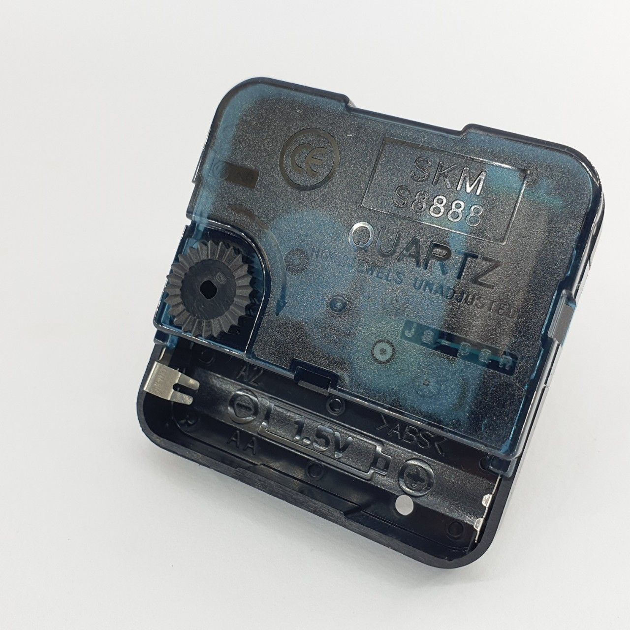  Máy đồng hô treo tường kim trôi cốt dài 22mm loại xin SKM8888 JAPAN 