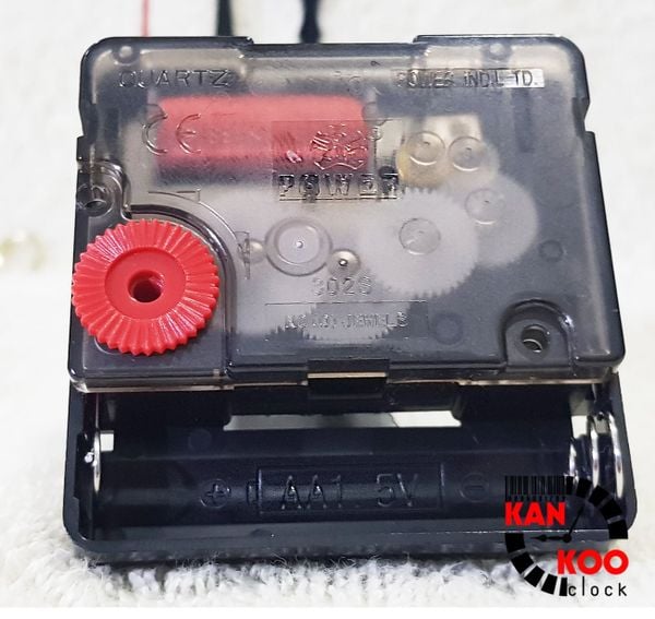  Máy đồng hồ treo tường hiệu Power trục dài 9mm- kim trôi XỊN  (bảo hành 3 năm) 