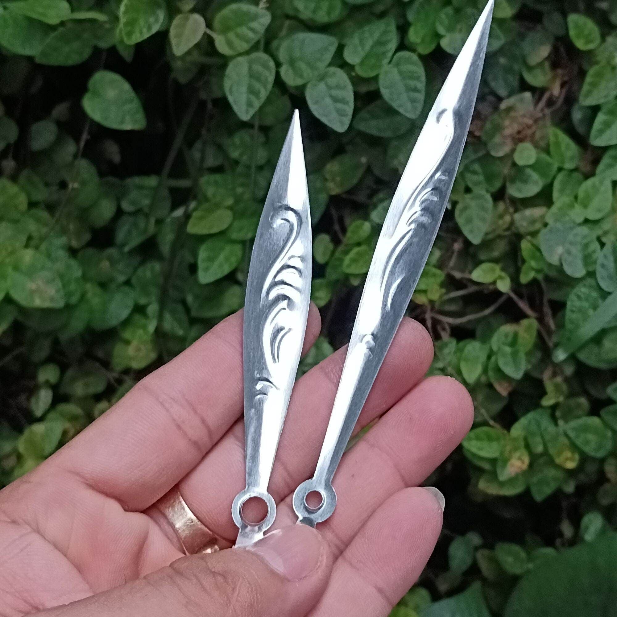  Kim đồng hồ treo tường 3D, hoạ tiết, hoa văn nổi độc- lạ mã 3813 