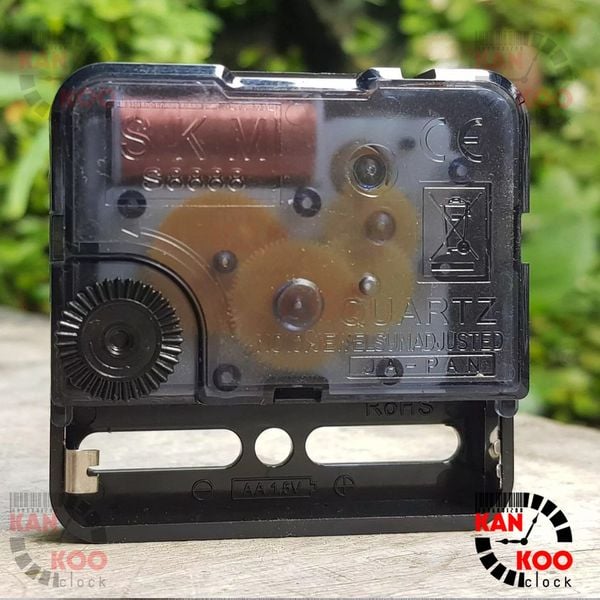  Máy đồng hồ treo tường Kim trôi  SKM Japan bảo hành 5 năm 