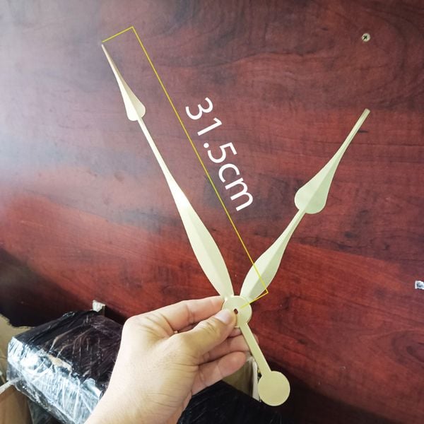  KIm đồng hồ treo tường cớ lớn dài 31.5cm gắn đồng hồ treo tường lớn mã số K1-315 