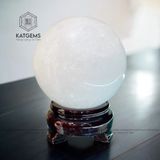  Quả Cầu Đá Phong Thuỷ Thạch Anh Trắng KT: 8,5x12 Kèm Đế ( Mệnh Thuỷ, Kim ) 