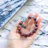  Vòng Đá Mắt Hổ Nâu Đỏ 12ly Mix Charm Tỳ Hưu Và Bi Bạc Khắc Chú (Hỏa, Thổ) 