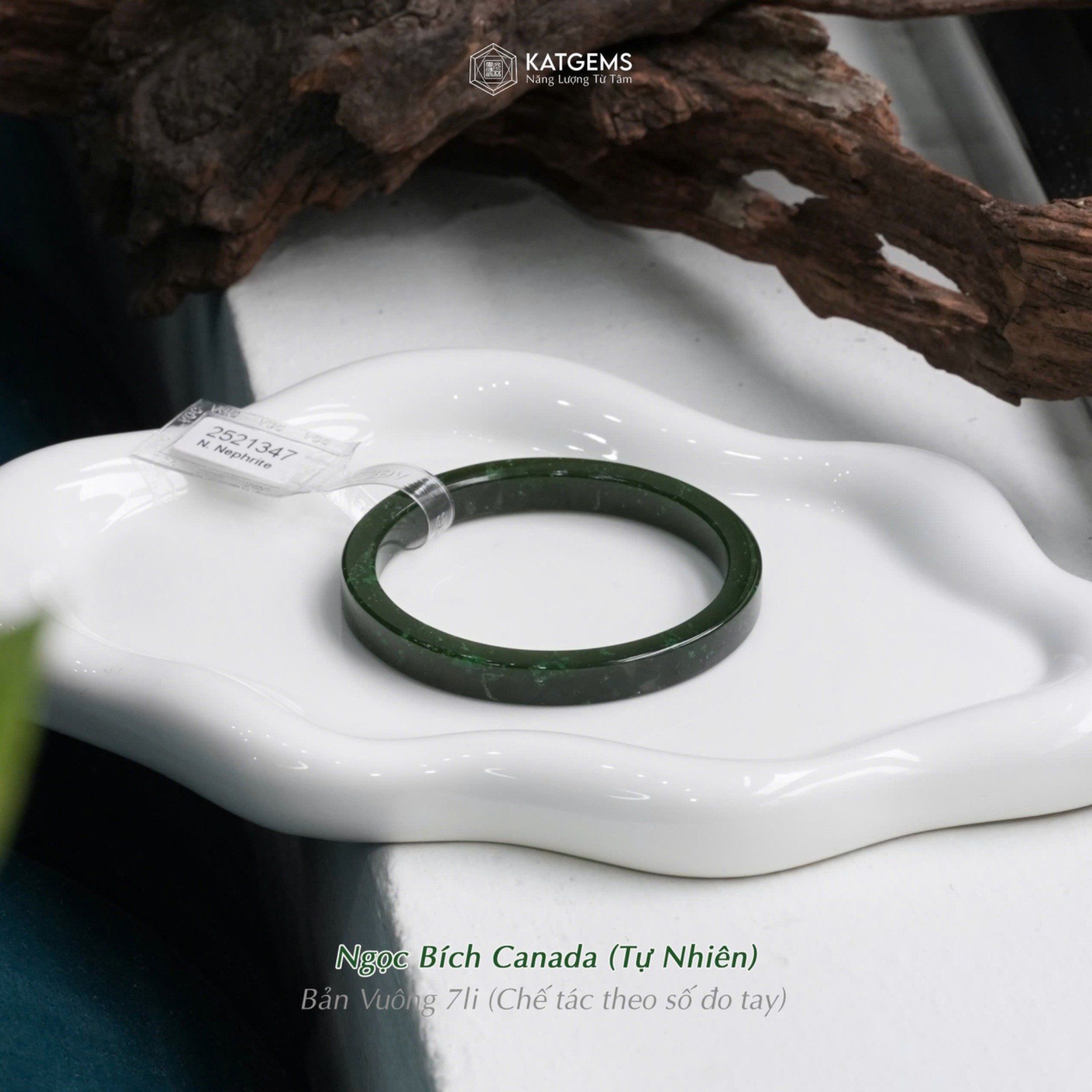 Vòng Khối Ngọc Bích Canada Cao Cấp Bản Vuông 7Li Dày 5 Ni 52(Nhận Chế Tác Theo Size Tay) (Không Kén Mệnh) 