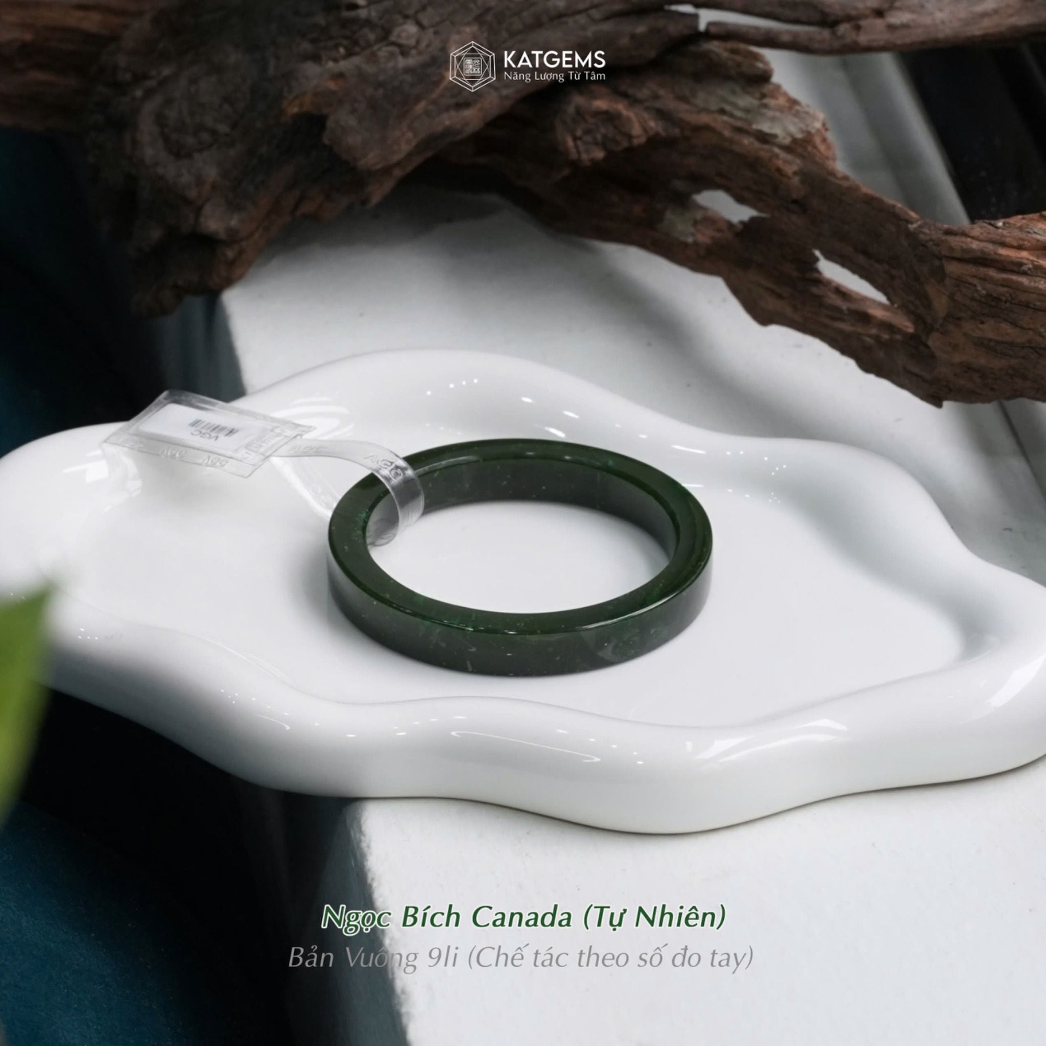  Vòng Ngọc Khối Ngọc Bích Canada Bản Vuông 9Ly Kèm Kiểm Định (Không Kén Mệnh) 