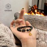  Vòng Đơn Thạch Anh Tóc Đen 7-8ly Mix Lu Thống, Charm Hoa Sen Và Kim Tiền Vàng Trang Sức (Mộc, Thủy) 