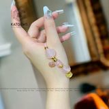  Vòng Dây Cáp Phúc Bảo Như Ý Thạch Anh Hồng Ngũ Điếu Mix Túi Tiền Kim Bảo, Bà Hồ Ly Và Khánh Cát Tường Vàng 10K (Hoả, Thổ) 