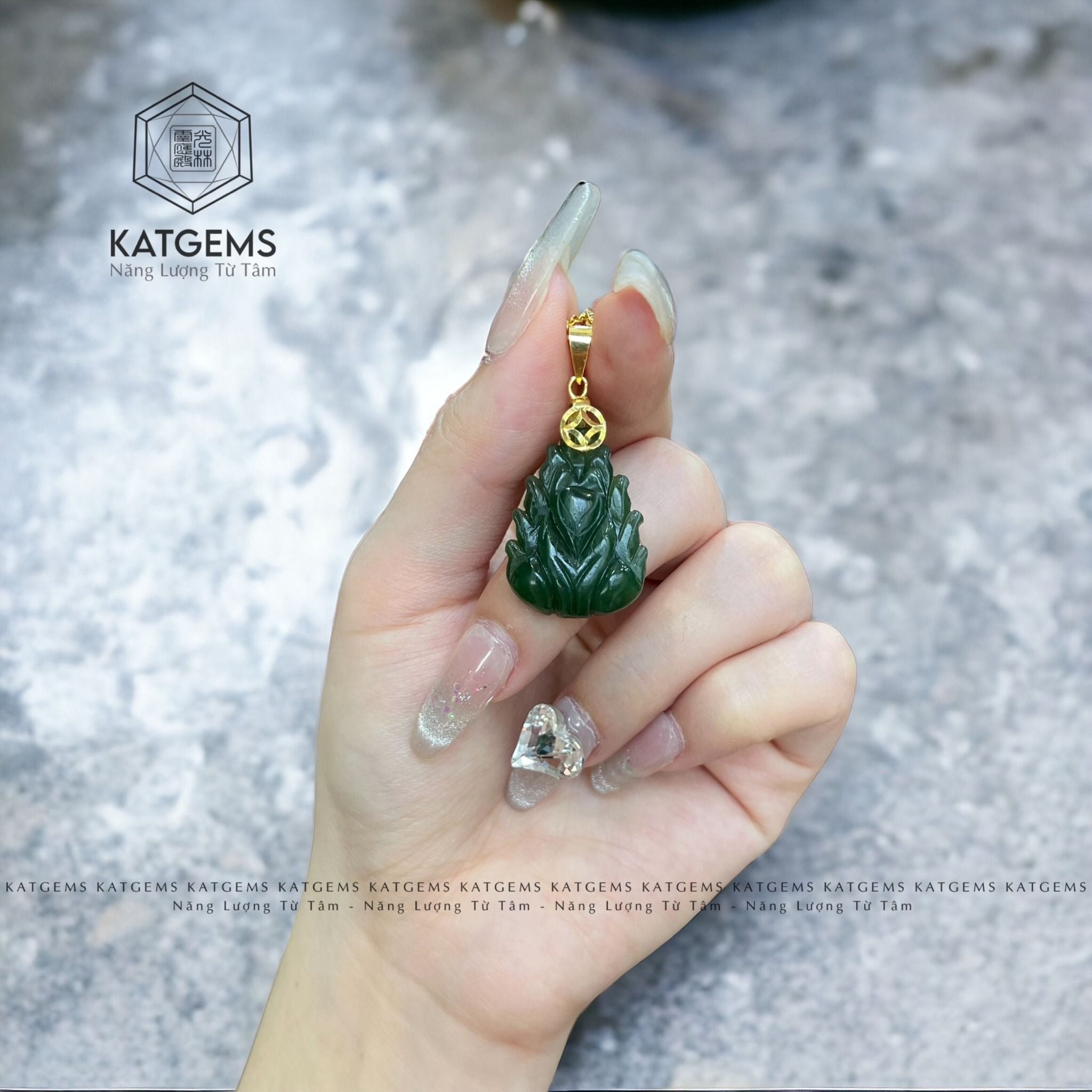  Mặt Dây Chuyền Bà Chúa Hồ Ly Ngọc Bích (Không Kén Mệnh) 