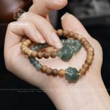  Chuỗi Vòng Trầm Rừng Cuốn 2 An Nhiên Thanh Ngọc Hạt 6ly Cỏ Bốn Lá (Không Kén Mệnh) 