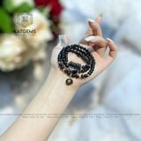  Chuỗi Vòng Thạch Anh Tóc Đen 5.6ly Mix Lu Thống, Ngũ Điếu Và Charm Túi Tiền Kim Bảo Vàng Trang Sức (Thủy, Mộc) 1-124002 
