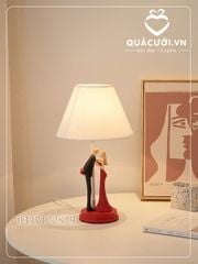 Quà cưới cho bạn thân ý nghĩa - Đèn ngủ cô dâu chú rể độc đáo