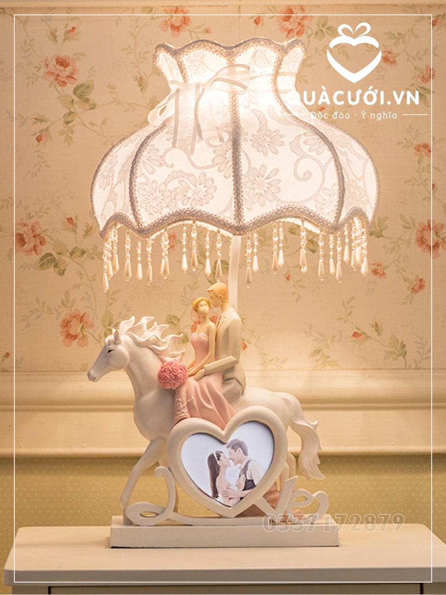 quà cưới đèn ngủ cô dâu chú rể