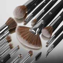 Bộ cọ trang điểm Bh Cosmetics studio pro 13pcs brush set