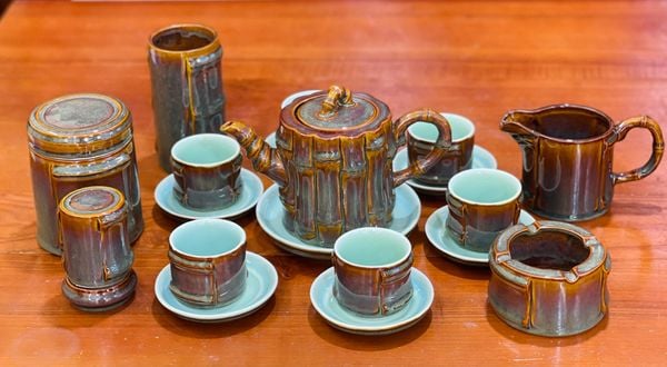  Bộ ấm chén tre đốt 