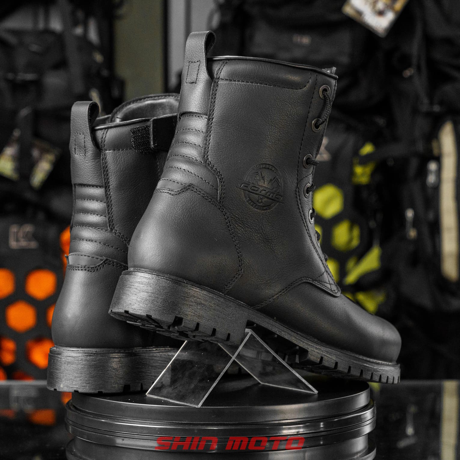 Giày Classic FORMA Legacy Dry - Black