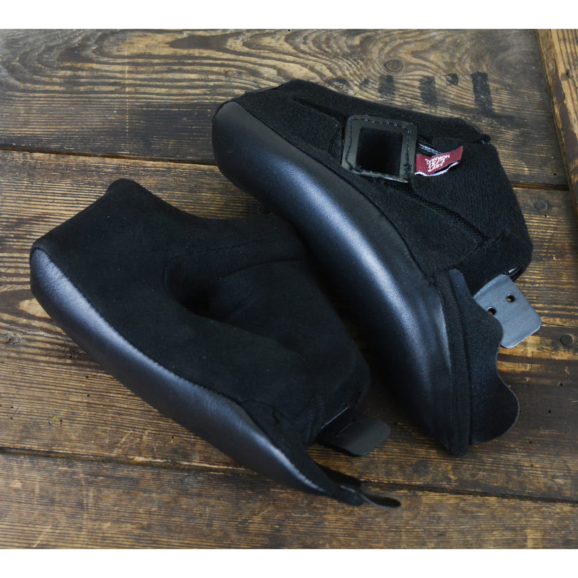 Mũ Classic HEDON Heroine Racer Signature Black 2.0