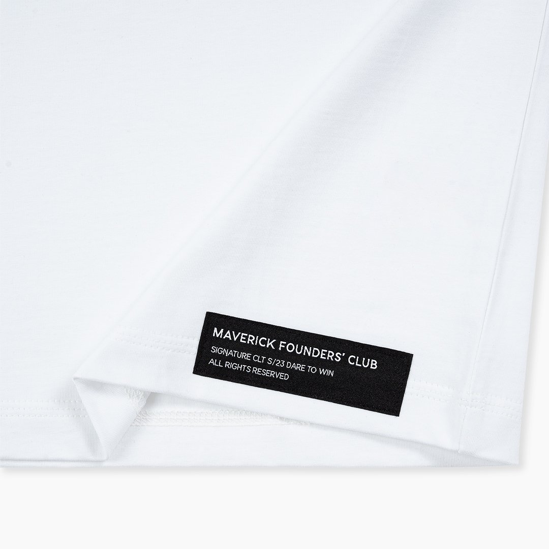 ao-thun-maverick-founders-club-well-dressed-2 || White / Black