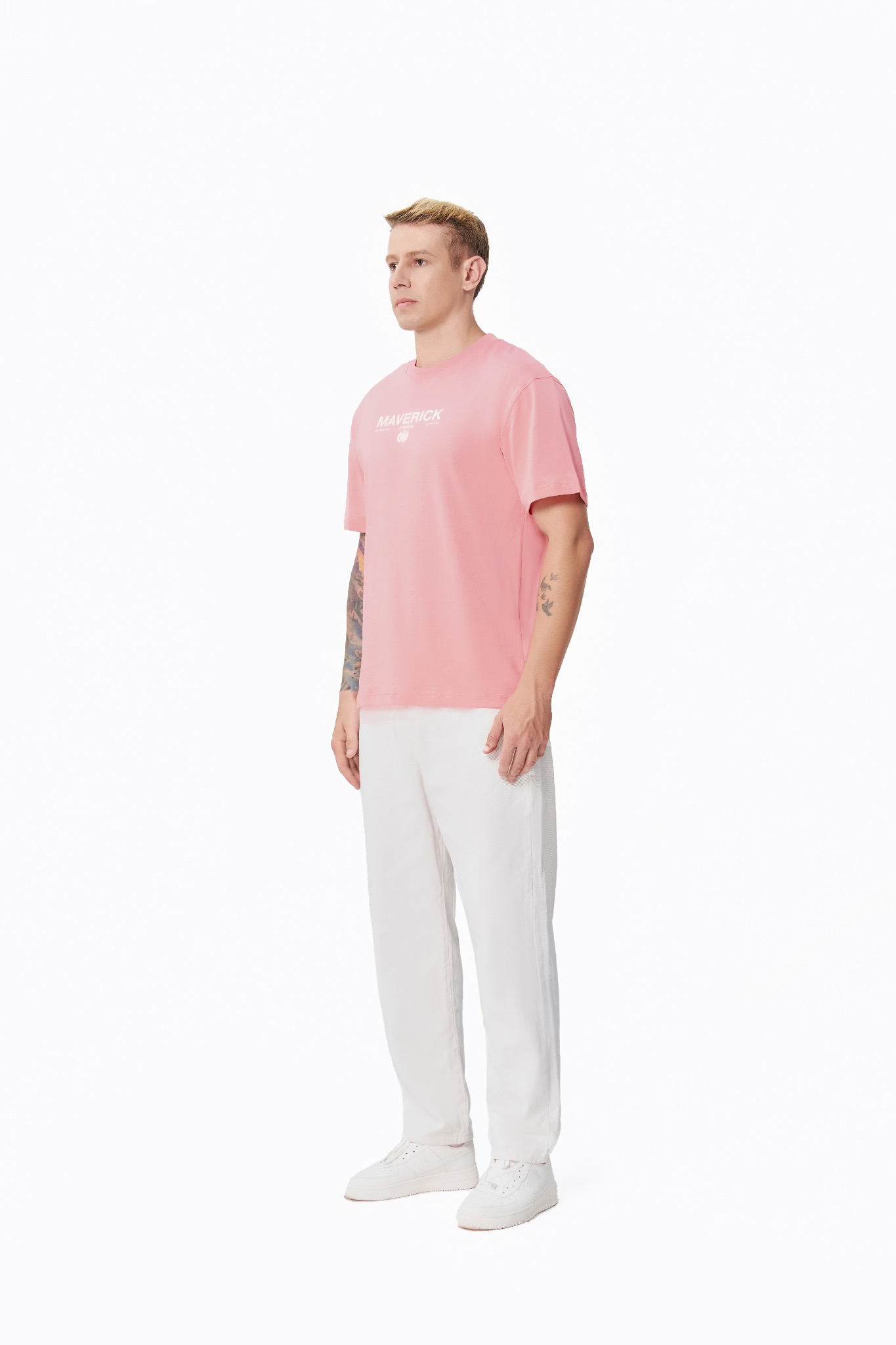 ao-thun-maverick-founders-club-cobalt-light-pink || Light pink