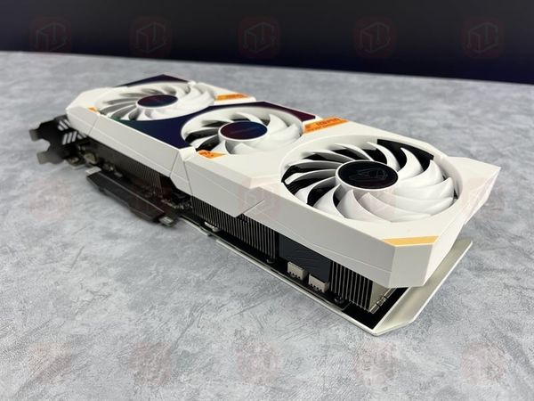 Card màn hình Colorful Igame RTX3060 Ultra W Oc 12G L-V 3Dp+Hdmi