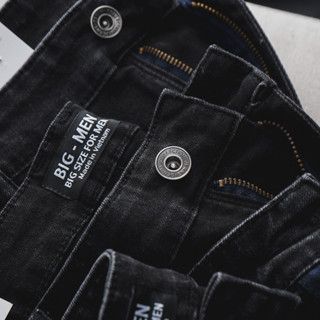 Quần short jean đen wash thời trang 85-130kg (Mẫu 6)