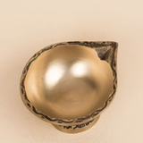  Đèn dầu cổ (Diya) bằng đồng thủ công 