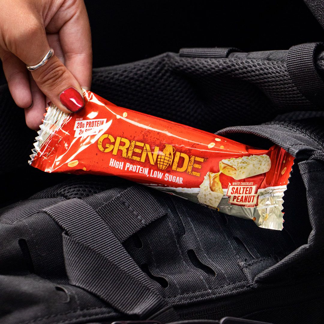  GRENADE | Bánh Protein WHITE CHOCOLATE SALTED PEANUT 