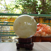 Cầu thạch anh vàng khói nặng 3.1kg, đường kính 12.7cm